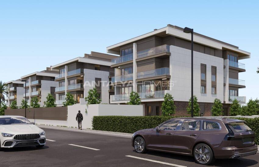 Mountain View Apartments with Communal Pool in Antalya Konyaalti 2