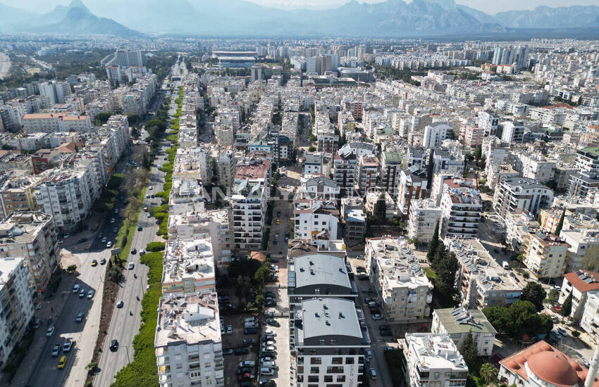 Antalya Muratpaşa'da Balkonlu Sıfır Satılık Daire 3