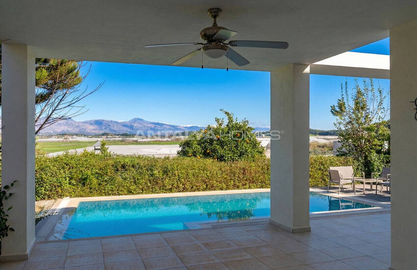 Triplexvilla Met 4 Slaapkamers En Zwembad In Antalya 2
