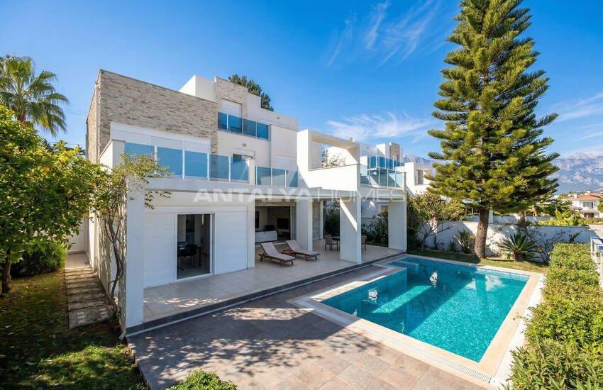 Triplexvilla Met 4 Slaapkamers En Zwembad In Antalya 1