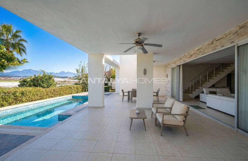 Triplexvilla Met 4 Slaapkamers En Zwembad In Antalya 3