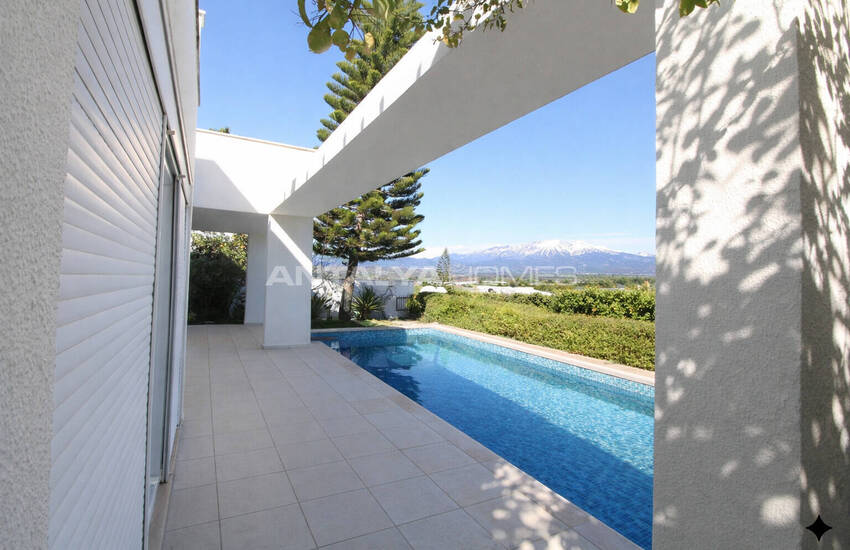 Triplexvilla Met 4 Slaapkamers En Zwembad In Antalya 4