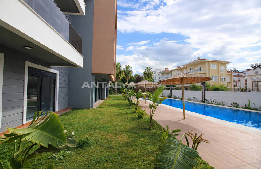 Apartments with Communal Pool Near the Sea in Belek 3