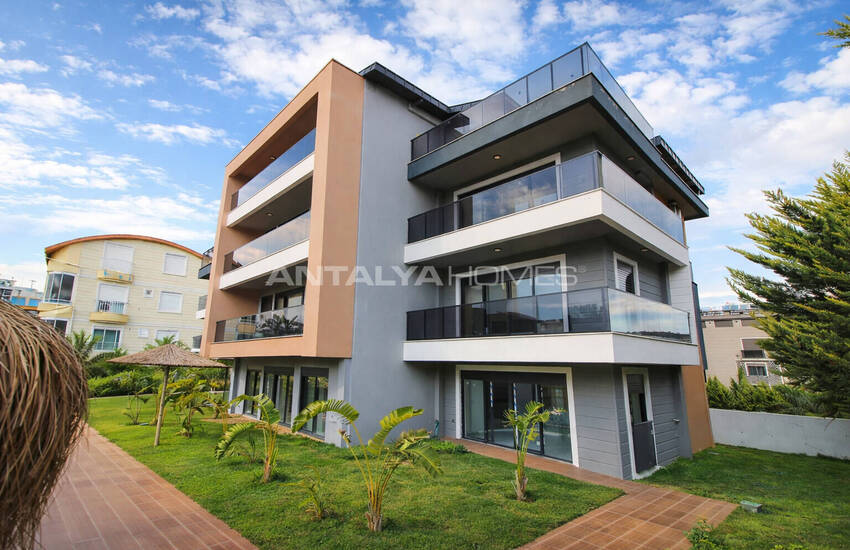 Apartments with Communal Pool Near the Sea in Belek 4