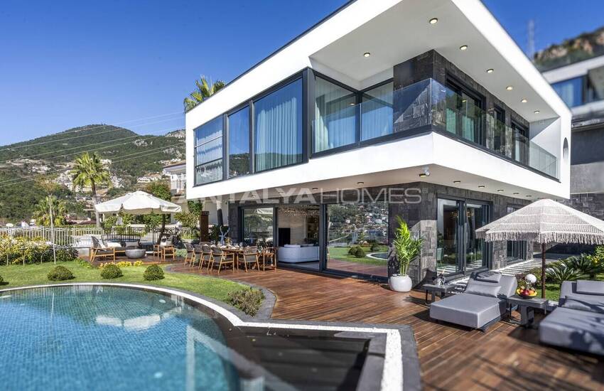 Alanya Bektaş'ta Havuzlu Satılık 3+1 Müstakil Villa 6