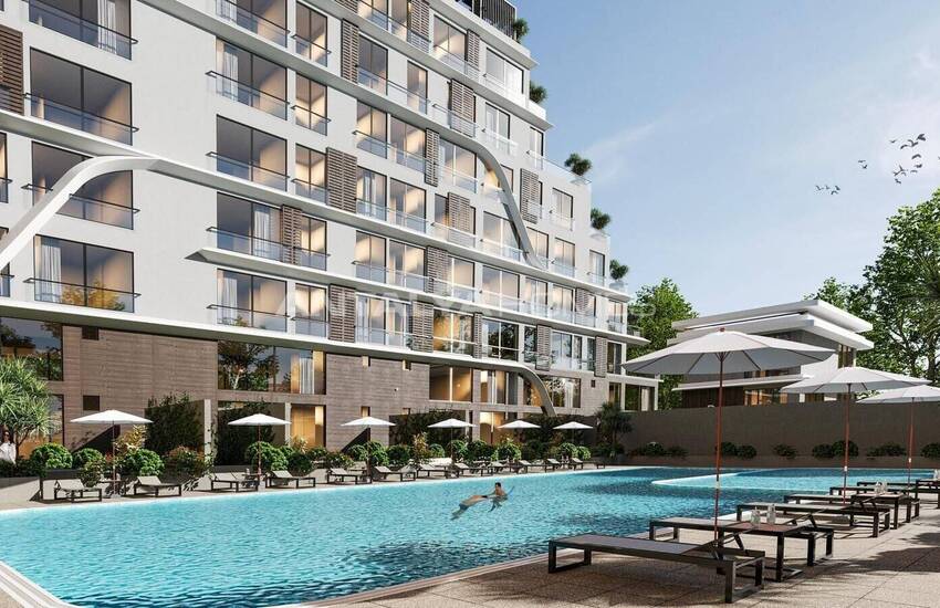 Elegant Apartments with Communal Pool in Antalya Altintas 3