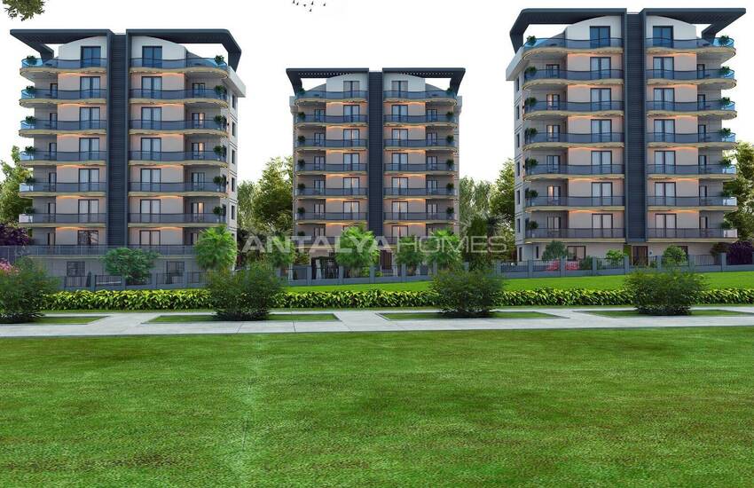 Antalya Serik'te Havuzlu Sitede Satılık 2+1 ve 3+1 Daireler 4