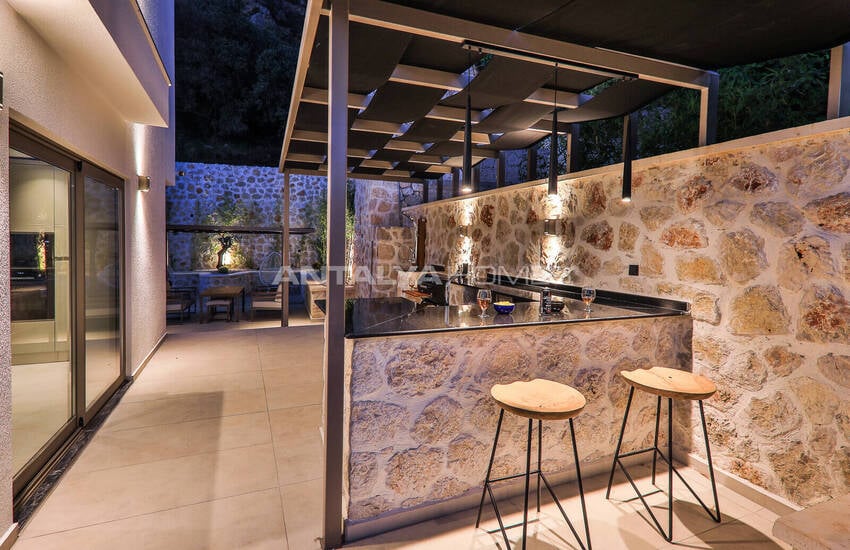 ویلای با منظره دریا با امکانات گسترده در کالکان، آنتالیا 14