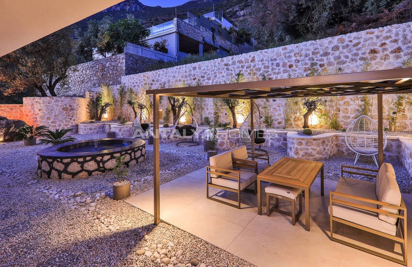 ویلای با منظره دریا با امکانات گسترده در کالکان، آنتالیا 16