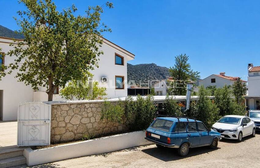 Elegant Spacious Villa for Sale with a Garden in Kalkan Antalya 9
