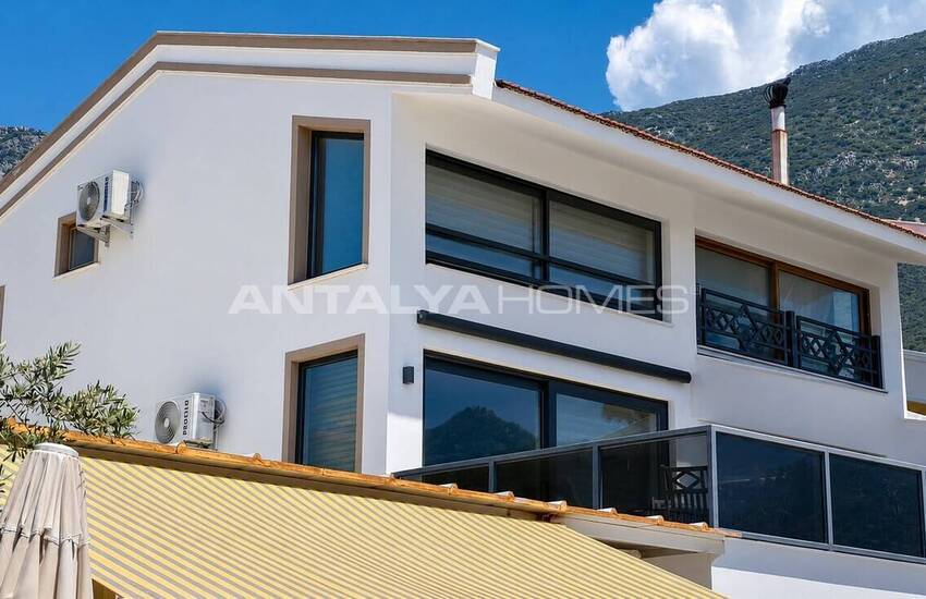Elegant Spacious Villa for Sale with a Garden in Kalkan Antalya 3