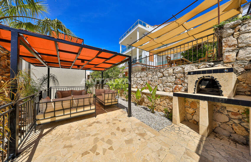 Antalya Kalkan'da Sonsuzluk Havuzlu 4+1 Lüks Villa 14