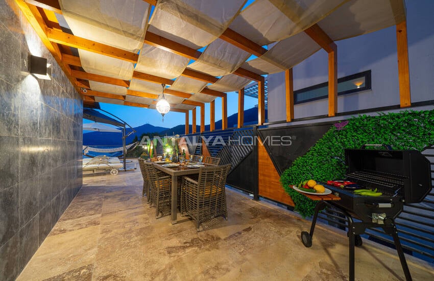 Kalkan Antalya'da Havuzlu 4+1 Deniz Manzaralı Villa 10