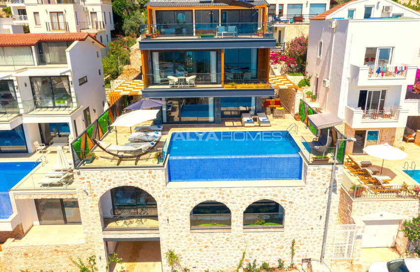 Villa Med 4 Sovrum Och Pooler I Kalkan Antalya 2