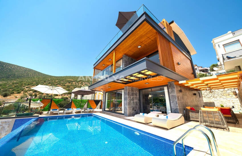 Kalkan Antalya'da Havuzlu 4+1 Deniz Manzaralı Villa 5