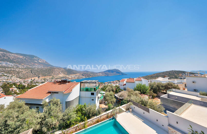 Antalya Kalkan'da Panoramik Deniz Manzaralı 4 Katlı Villa 17