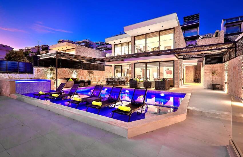 Вилла с бассейном и видом на море в Калкане, Каш 1