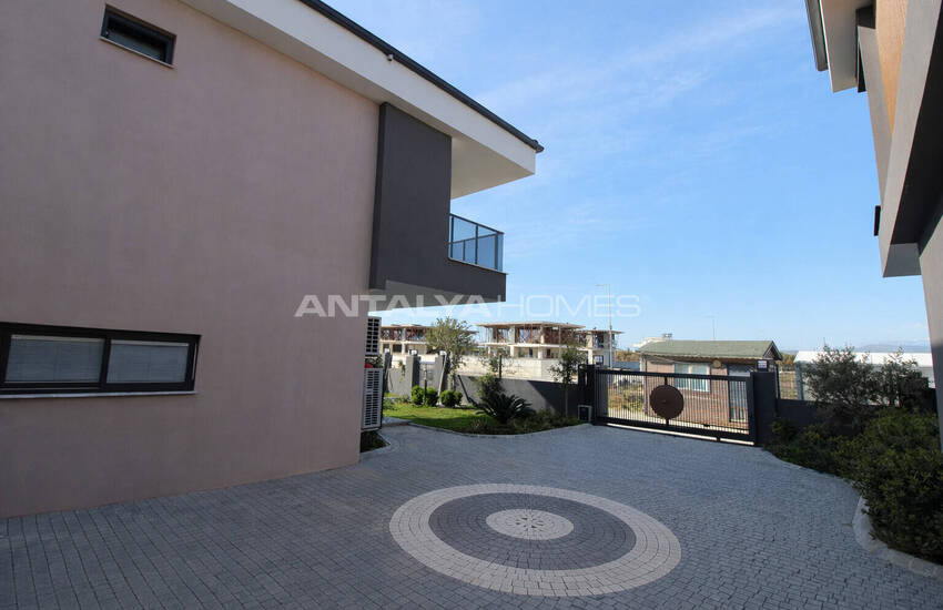 Villa In Einer Anlage Mit Pool In Meeresnähe In Manavgat Antalya 12