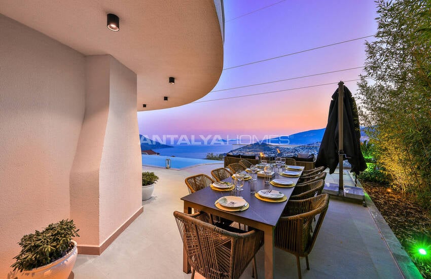 Villa Med 5 Sovrum, Pool Och Parkeringsplats I Kalkan Antalya 17