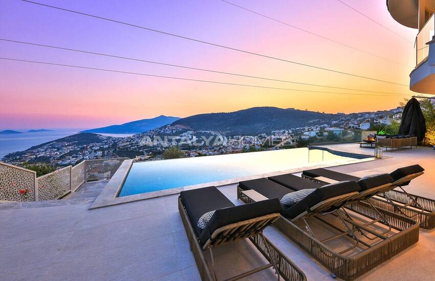 Villa Med 5 Sovrum, Pool Och Parkeringsplats I Kalkan Antalya 15