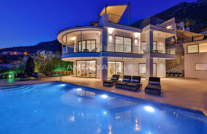 Villa Med 5 Sovrum, Pool Och Parkeringsplats I Kalkan Antalya 4
