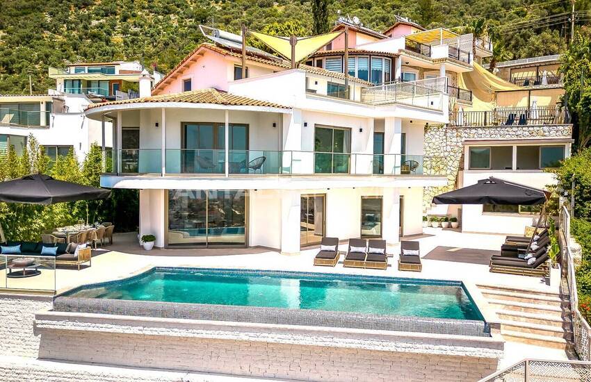 Villa Med 5 Sovrum, Pool Och Parkeringsplats I Kalkan Antalya 1