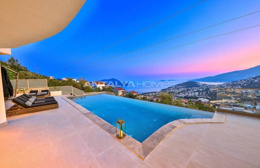 Villa Med 5 Sovrum, Pool Och Parkeringsplats I Kalkan Antalya 12