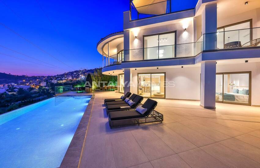 Villa Med 5 Sovrum, Pool Och Parkeringsplats I Kalkan Antalya 10