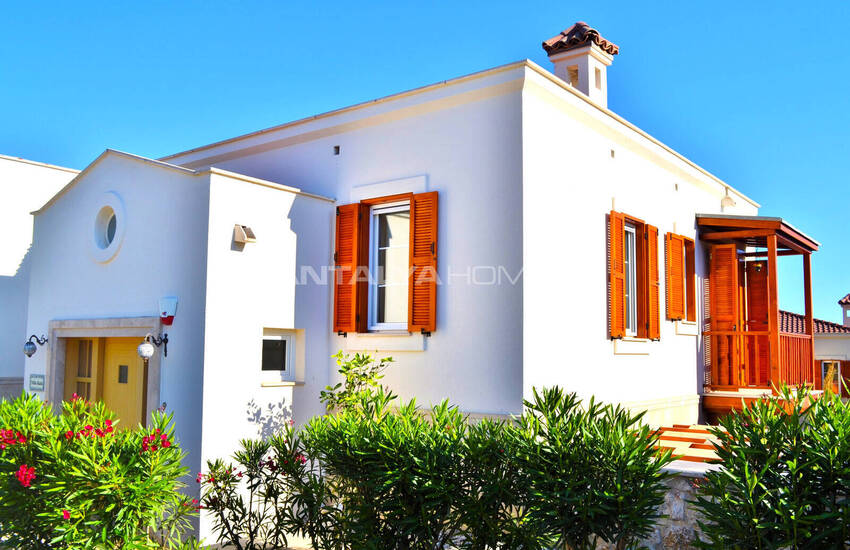 Villa Meublée 3 Chambres Avec Piscine À Kalkan, Antalya 2