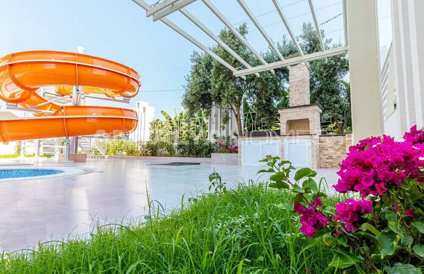 Furnished Apartment Near the Sea and Amenities in Alanya 5