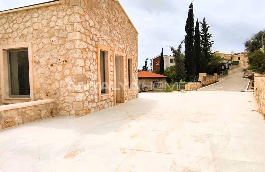 Antalya Kaş'ta Satılık Denize Sıfır 4+1 Villa 9