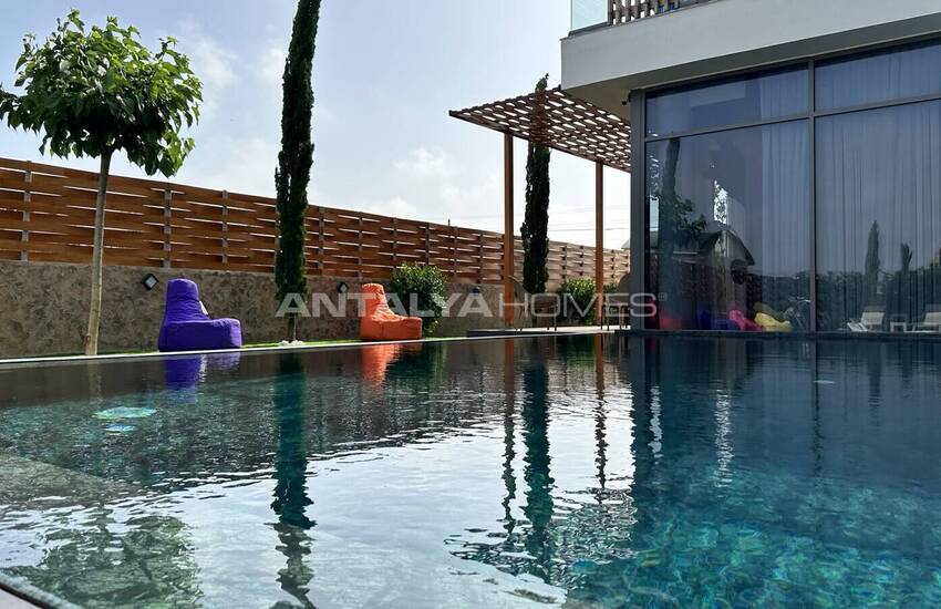 فيلا مفروشة مع مسبح مُدفأ في أنطاليا، كادري 7