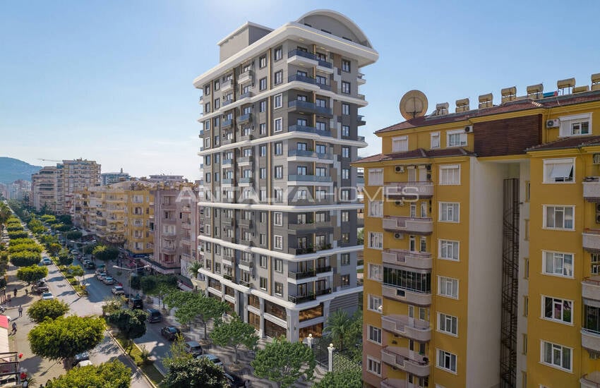 Sea View Flats in a Complex with Pool in Alanya Mahmutlar 2