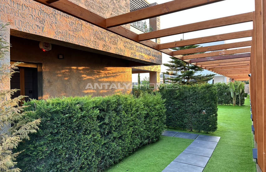 1-bedroom Duplex Villa with Pool and Garden in Antalya Kadriye 11