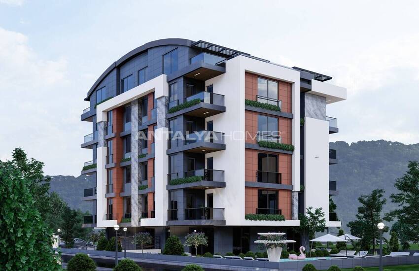 Antalya Konyaaltı'da Havuzlu Sitede Daireler 6