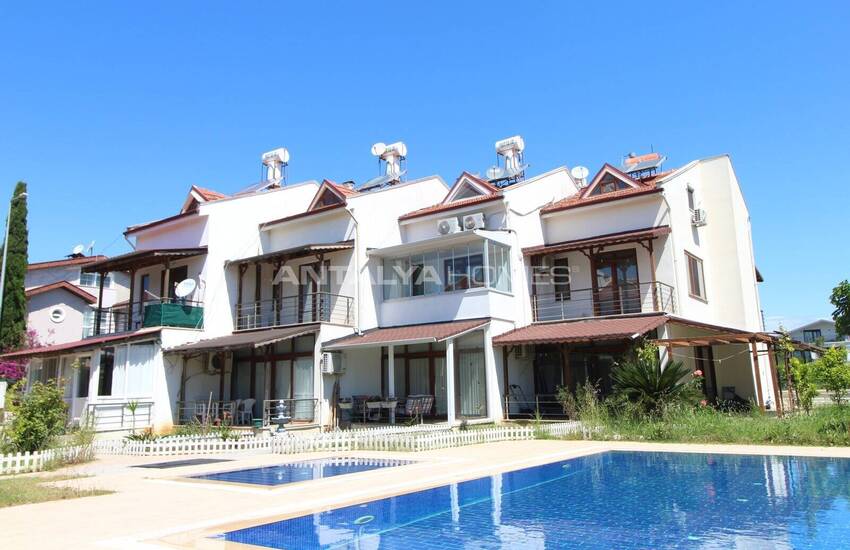 Triplex Villa with Communal Pool Near Golf in Belek Antalya 1