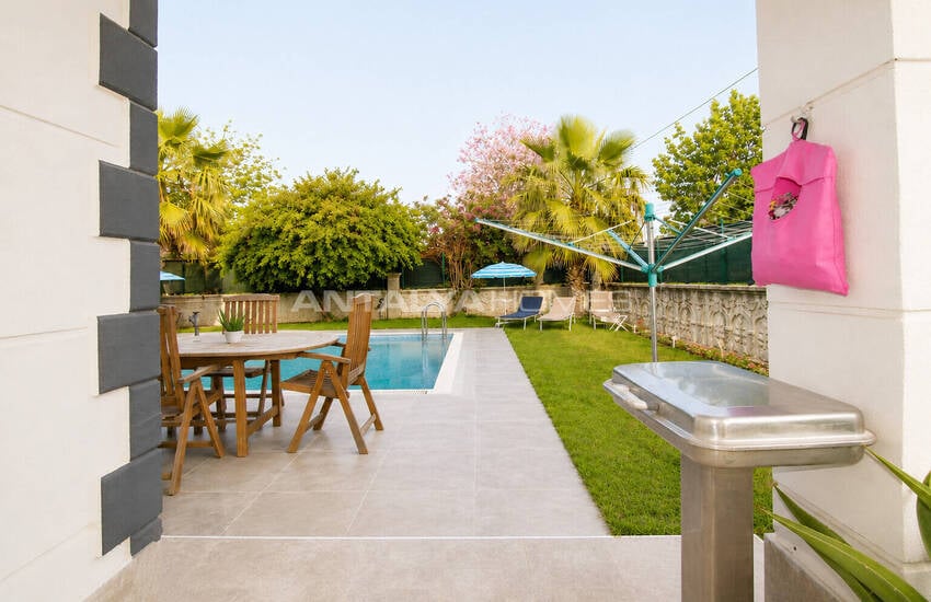 Spacious Detached Villa with a Pool in Belek Antalya 4