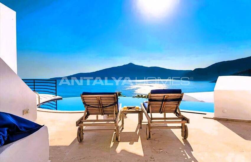Villa with Private Pool and View in Kalkan Antalya 5
