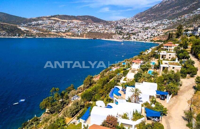 Villa with Private Pool and View in Kalkan Antalya 12