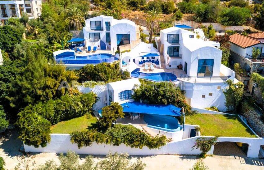 Beachfront 2-bedroom Villa with Private Pool in Kaş Kalkan 4