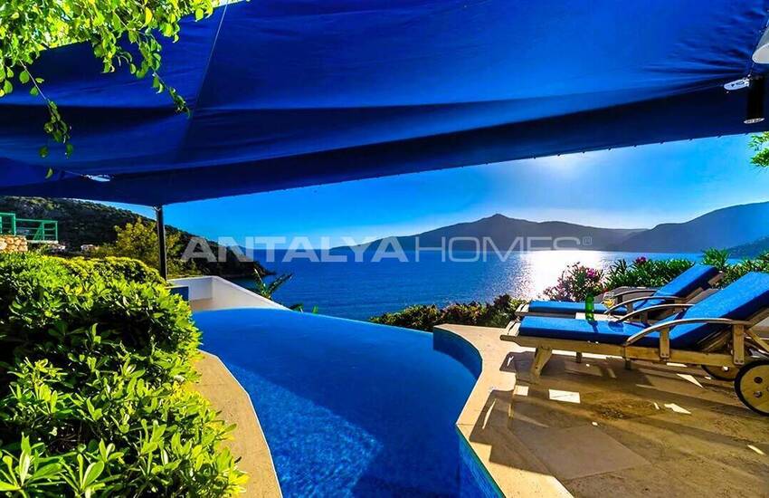 1-bedroom Seafront Villa with Private Pool in Kaş Kalkan 8