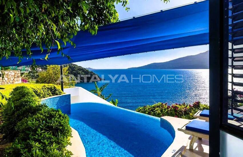1-bedroom Seafront Villa with Private Pool in Kaş Kalkan 7