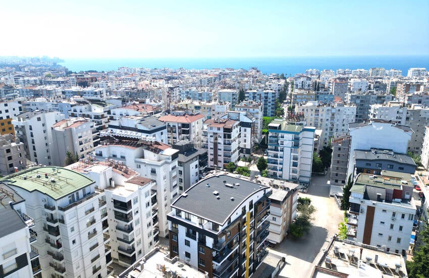 Modern Apartments with Car Park in Antalya Muratpasa