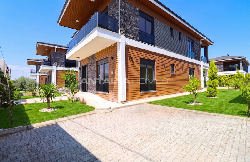 Modern Detached Villa with Private Pool in Antalya Dosemealti 4