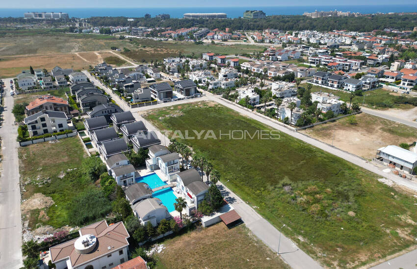 Antalya Belek'te Geniş Bahçeli İkiz Villa 11