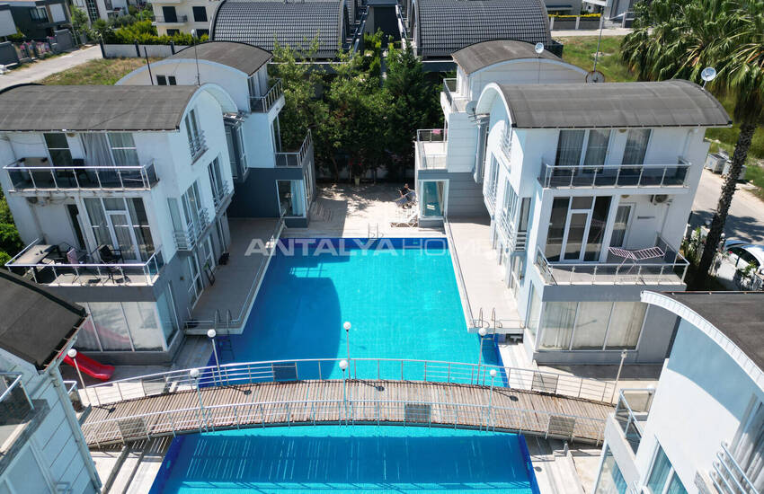 Antalya Belek'te Geniş Bahçeli İkiz Villa 6