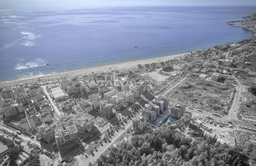 Sea and Castle View Apartments with Rich Amenities in Alanya 12