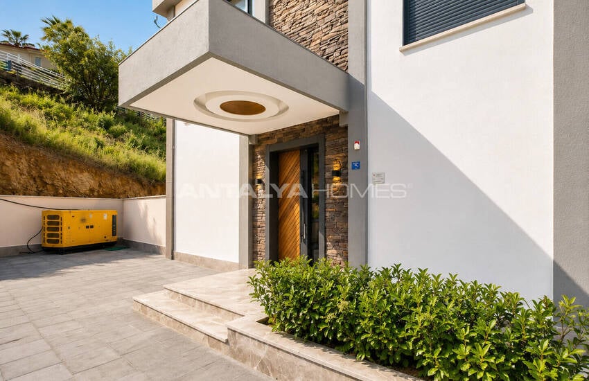 Detached Villa with Sea View and Pool in Alanya Turkey 12
