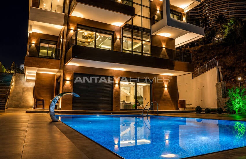 Detached Villa with Sea View and Pool in Alanya Turkey 2