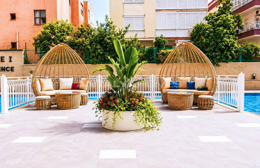 Spacious Sea-view Apartment for Sale in Alanya Turkey 4